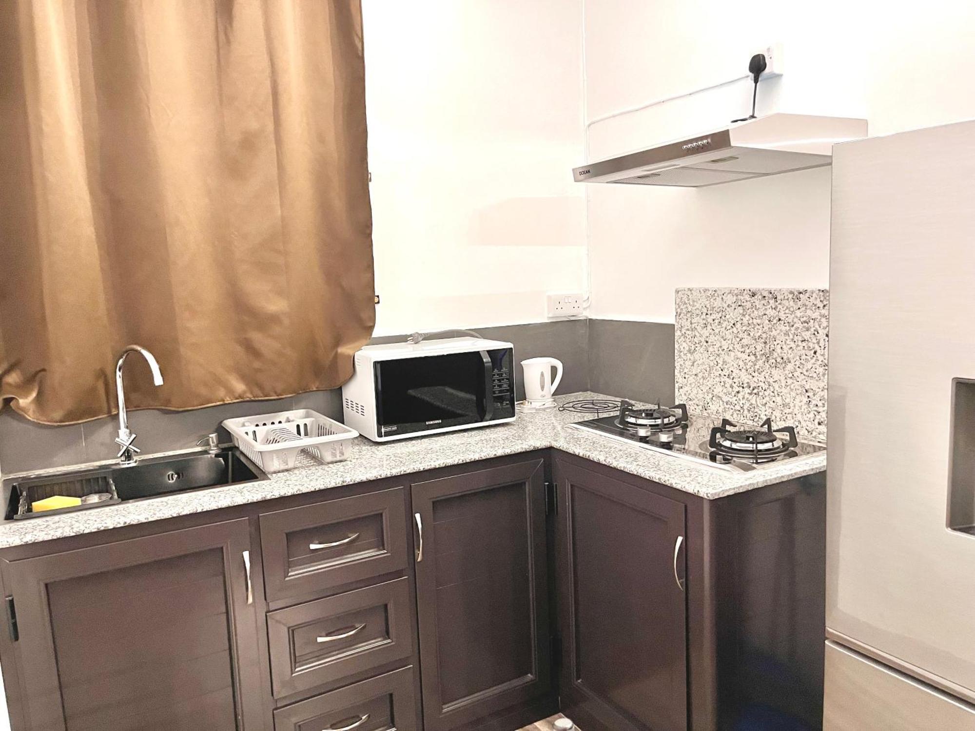 Ebony Apartment & Studio La Gaulette Bagian luar foto
