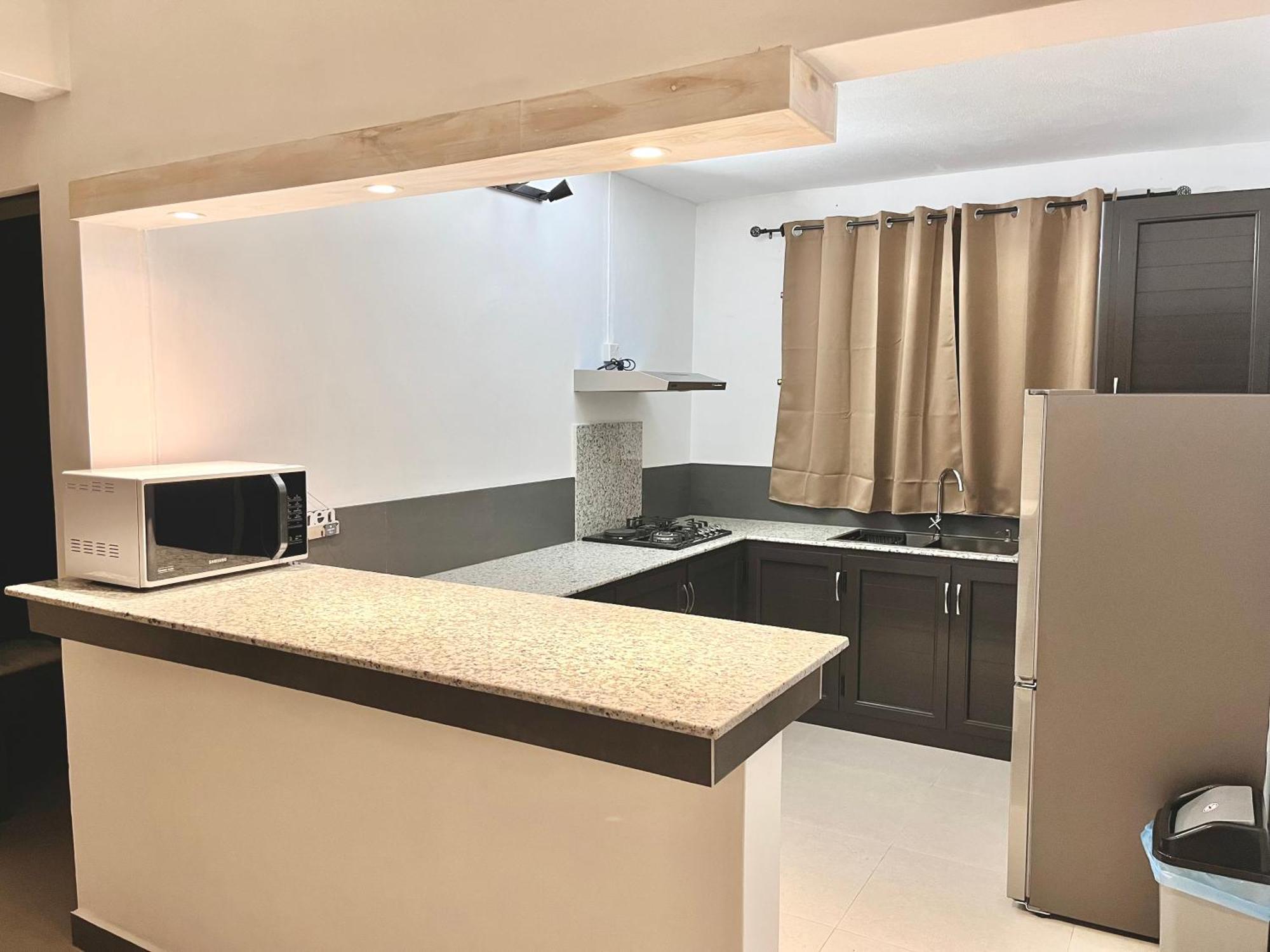 Ebony Apartment & Studio La Gaulette Bagian luar foto